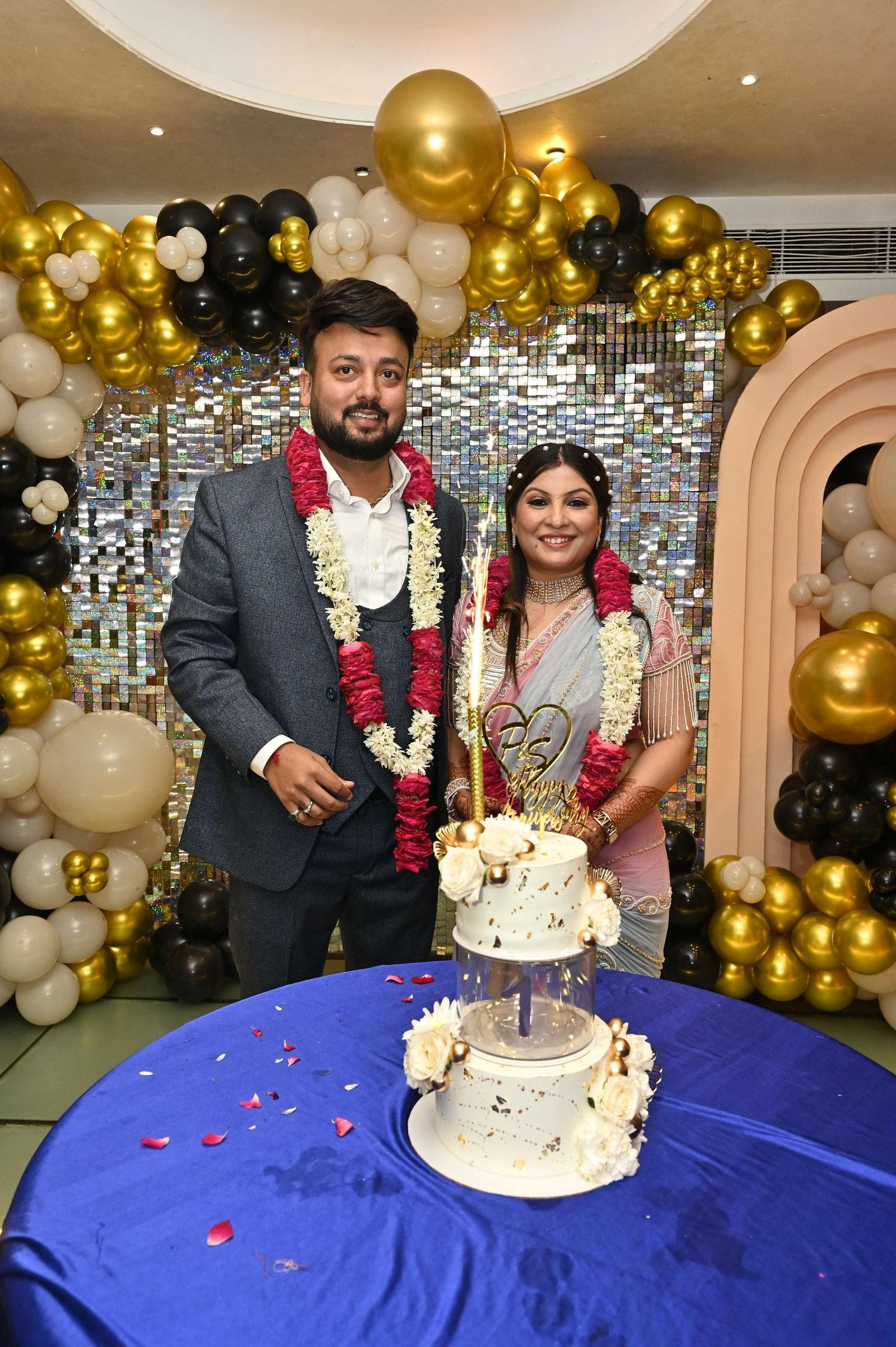 Anniversary photography by Radhika Studio 26